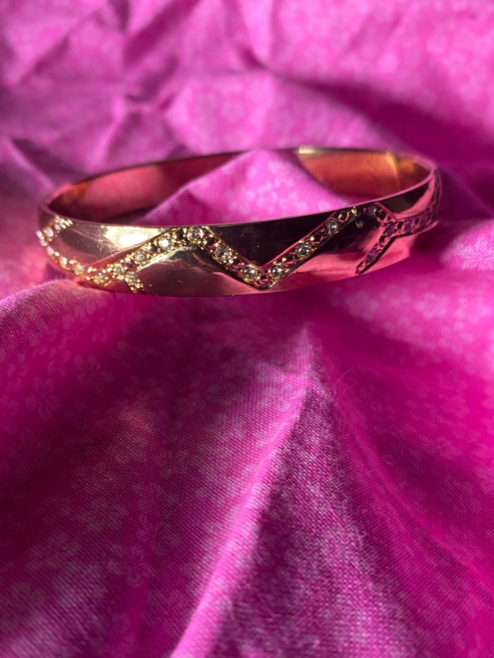 Gorgeous rose gold bangle bracelet